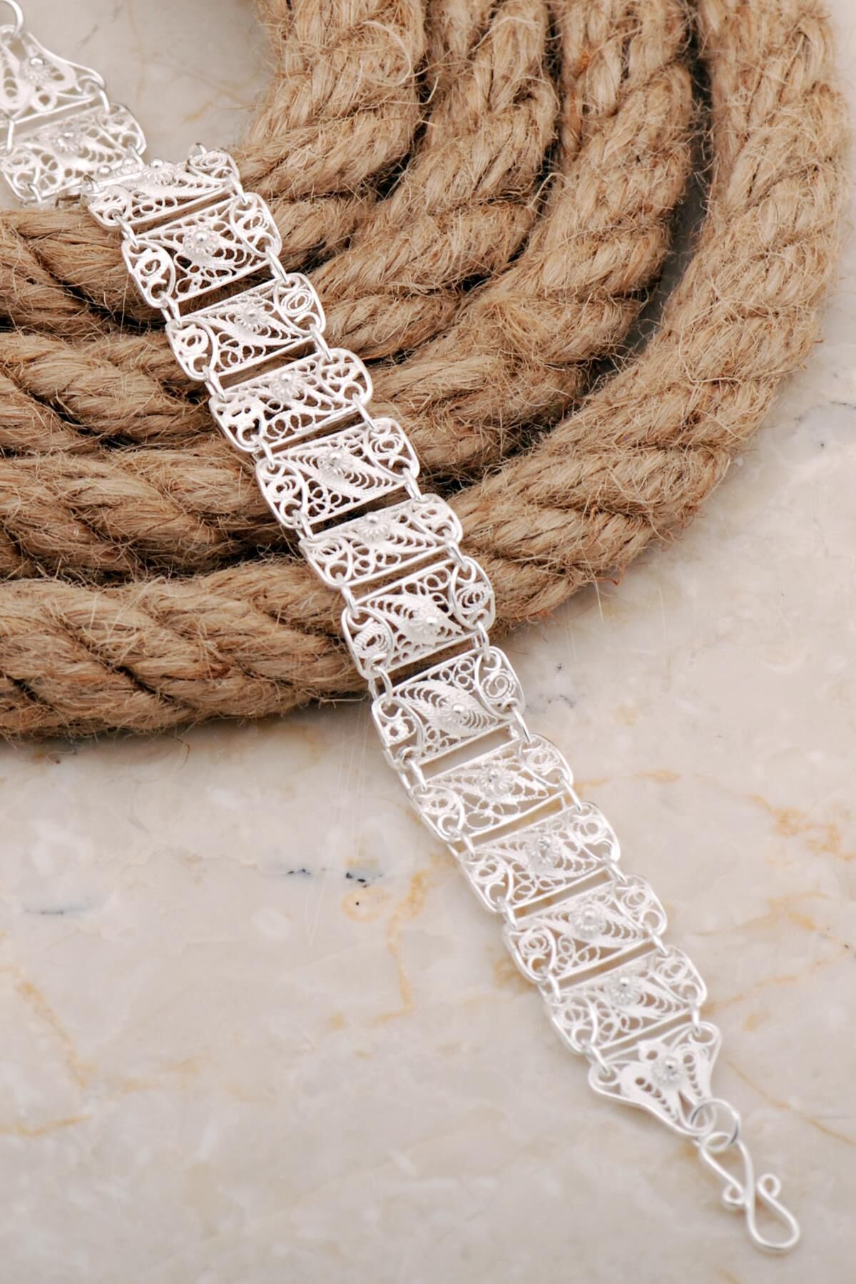 Midyat Telkari Sanatı İşlemeli Elişi Tasarım Gümüş Bileklik 4684