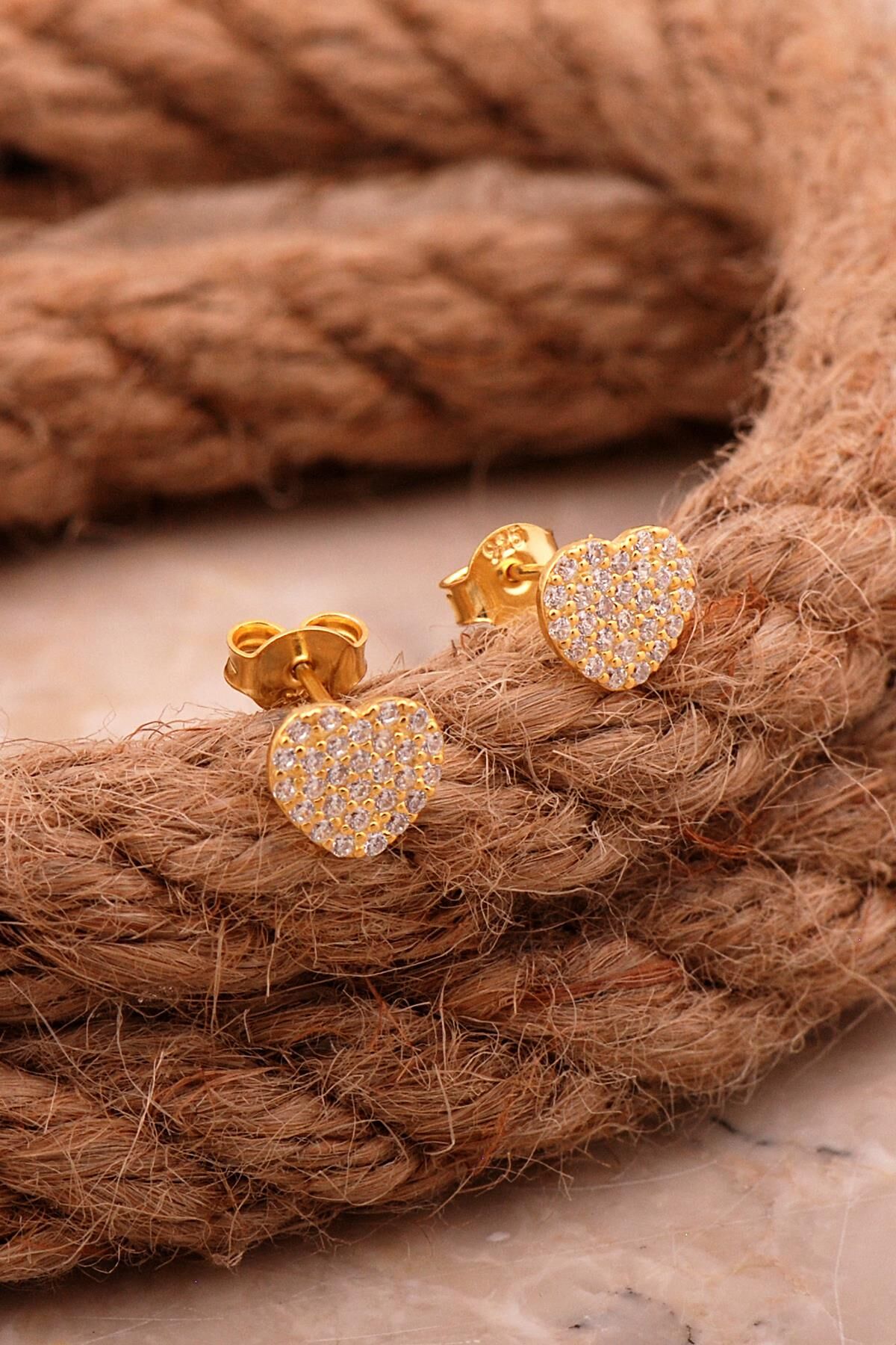 Kalp Mini Altın Yaldızlı Gümüş Küpe 6205