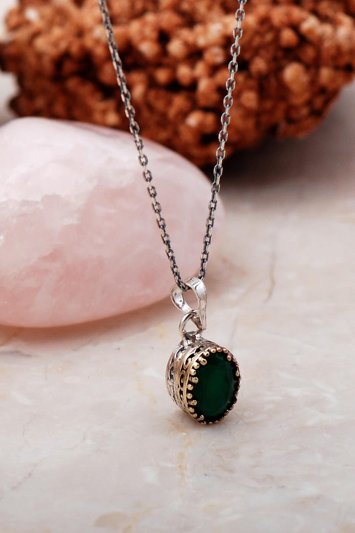 Kök Zümrüt Taşlı Elişi Gümüş Kolye 6816