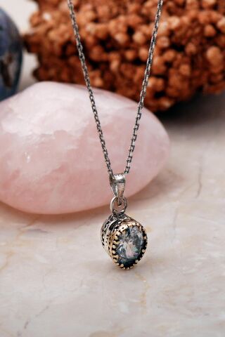 Kuvars Taşlı Elişi Gümüş Kolye 6817