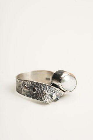 İnci Taşlı Çekiç Dövme Elişi Tasarım Gümüş Yüzük 5831