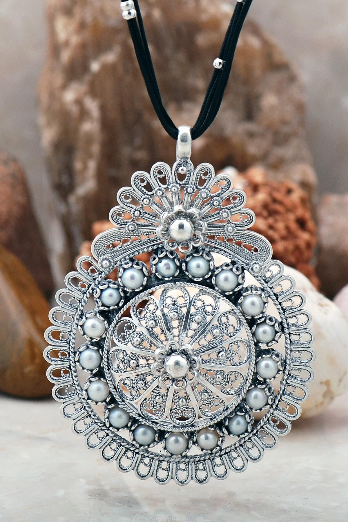 İncili Telkari İşlemeli Tılsım Gümüş Kolye Ucu 79