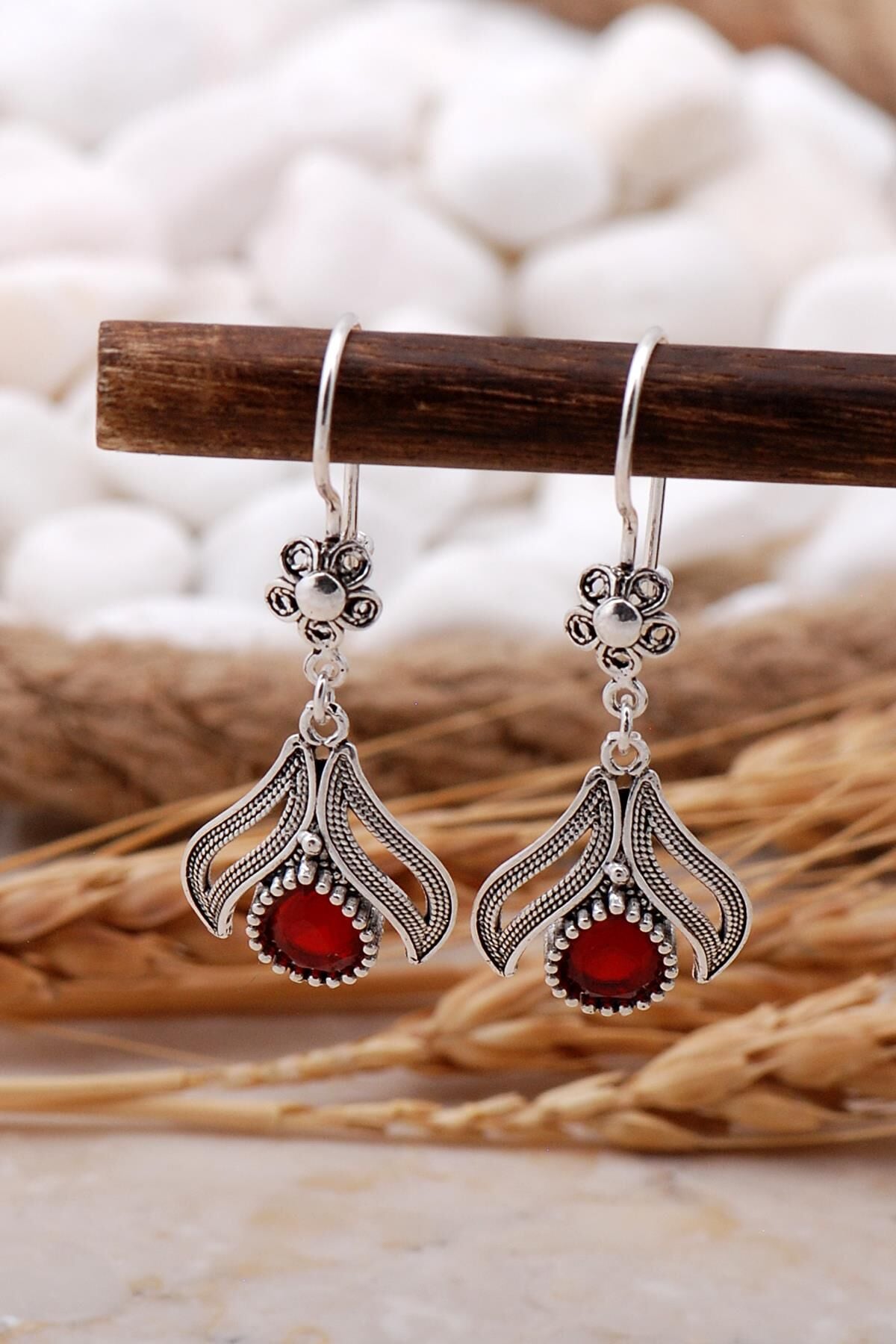 Kök Yakut Taşlı Yaprak Telkari Elişi Gümüş Küpe 5773