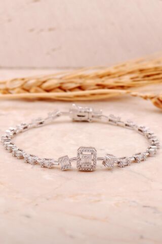 Baget Pırlanta Montürlü Rodyumlu Gümüş Bileklik 4468