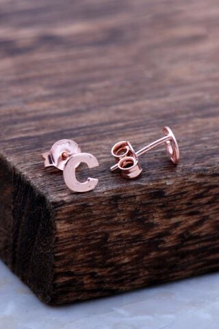 C Harfi Rose Gümüş Küpe 5951