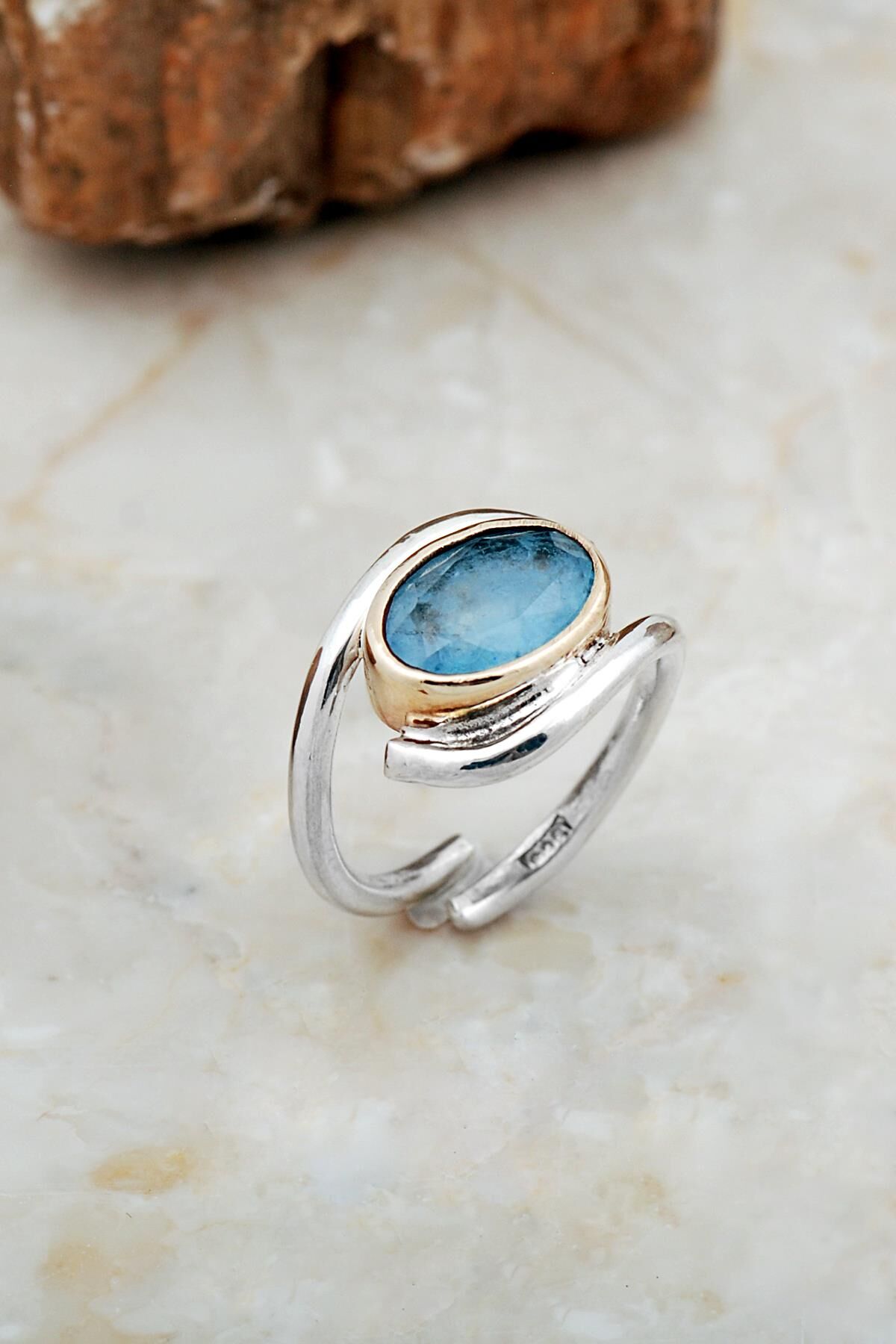 Mavi Paraiba Taşlı Tasarım Gümüş Yüzük 5850