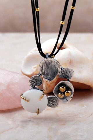 Dövme Elişi Tasarım Sedef Taşlı Gümüş Kolye 7251