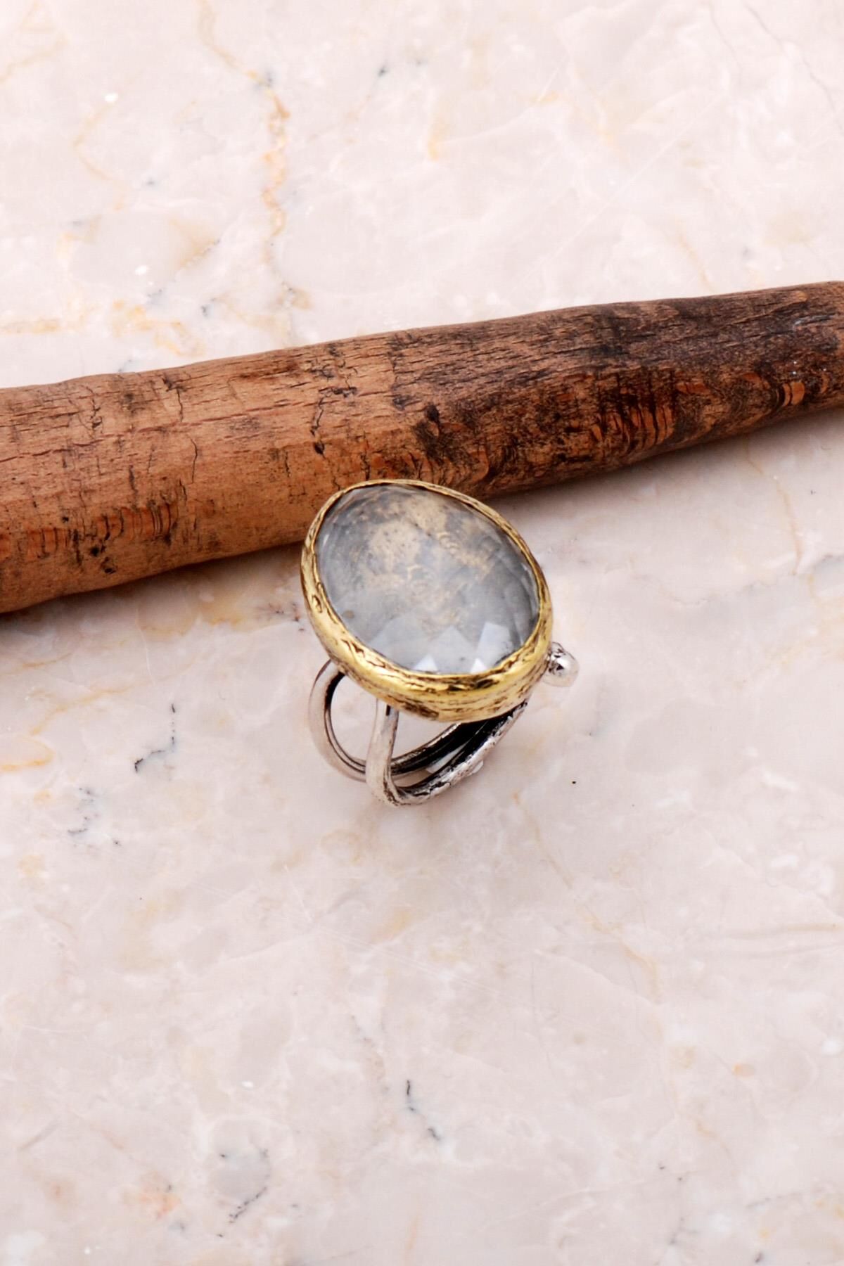 Kuvars Tuğralı Elişi Tasarım Gümüş Yüzük 3084