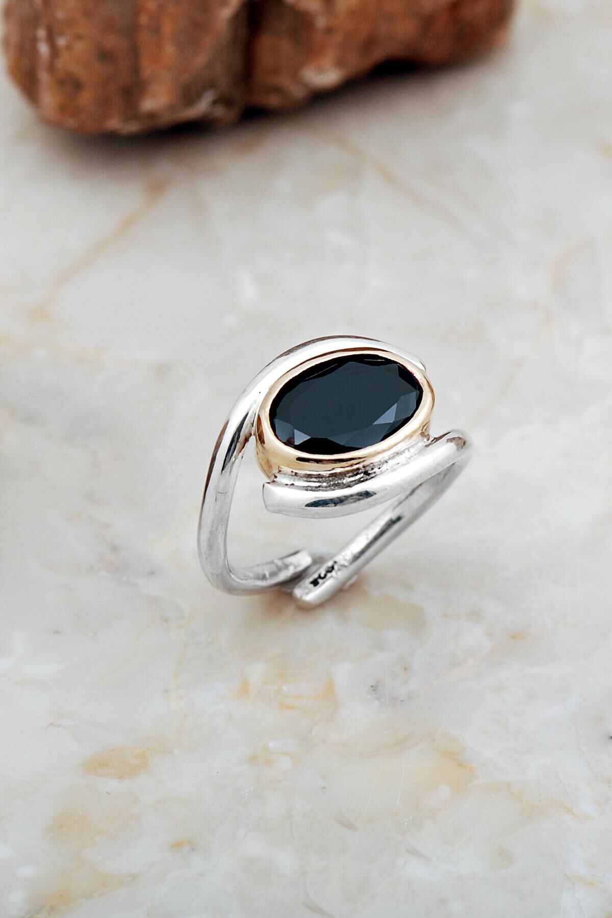 Oniks Taşlı Tasarım Gümüş Yüzük 5852