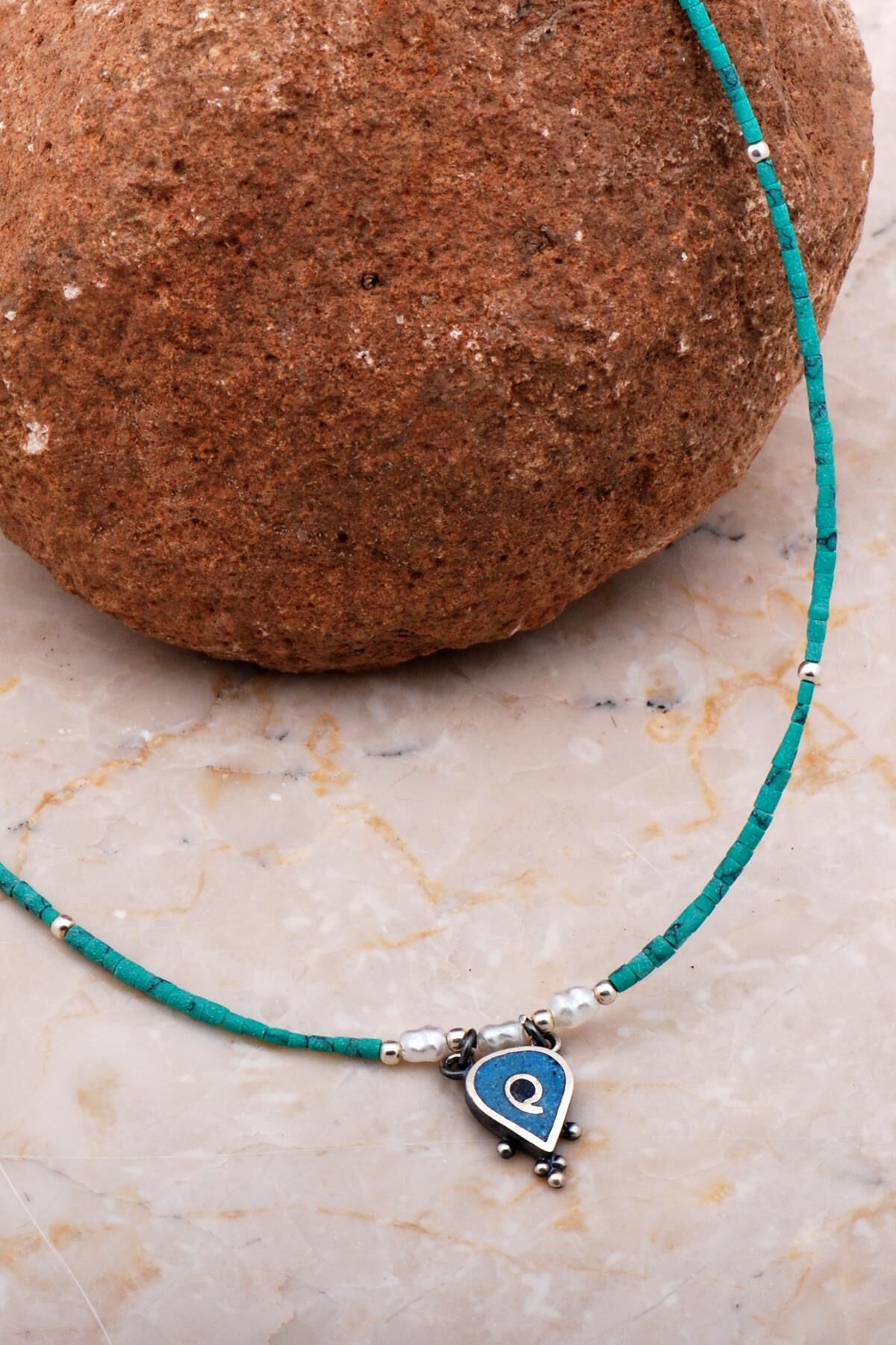 Doğal Taşlı Mozaik İşlemeli Gümüş Kolye 6825