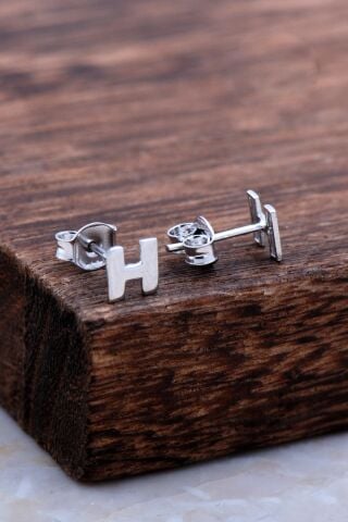 H Harfi Rodyumlu Gümüş Küpe 5967