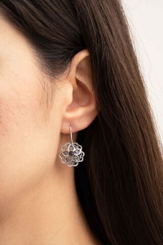 Safir Taşlı Telkari Elişi Gümüş Çiçek Küpe 5786