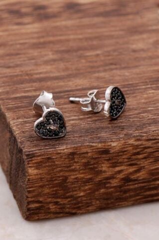 Safir Taşlı Kalp Tasarımlı Gümüş Küpe 4004