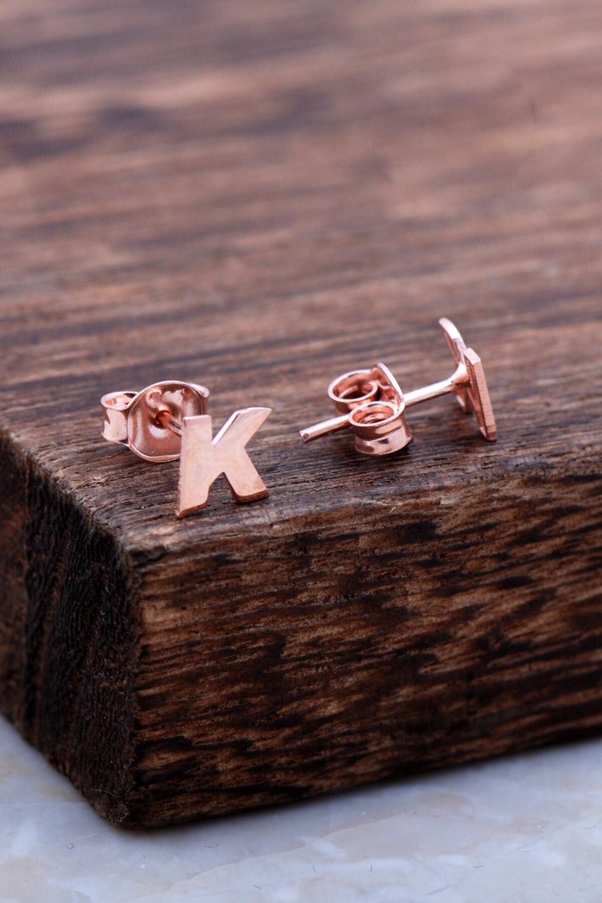 K Harfi Rose Gümüş Küpe 5975