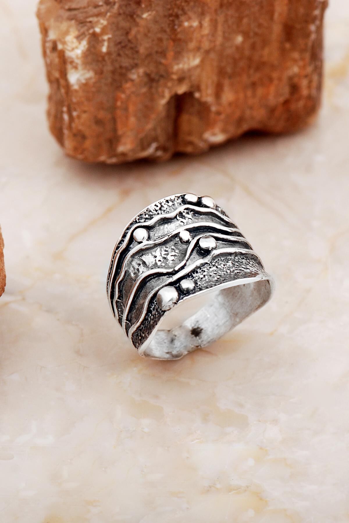 Çekiç Dövme Elişi Tasarım Gümüş Yüzük 5872