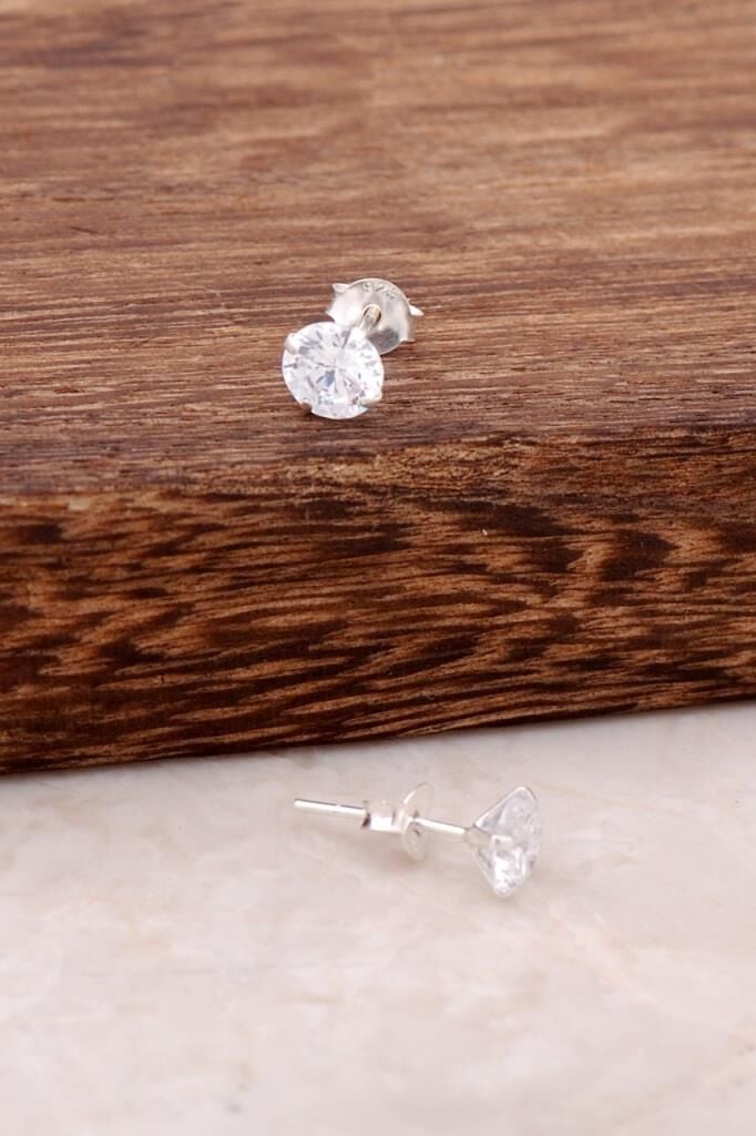 Tek Taş 6 Mm Gümüş Küpe 1787