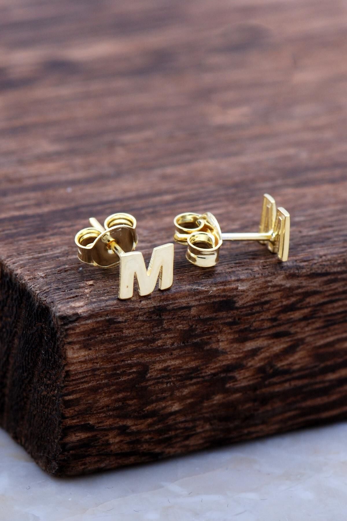 M Harfi Altın Kaplama Gümüş Küpe 5980