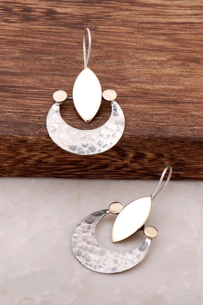 Urartu Tasarımlı Çekiç Dövme Gümüş Küpe 1561