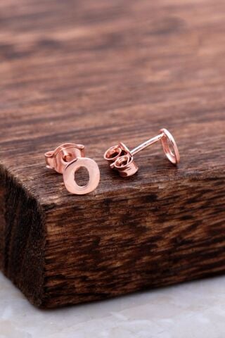 O Harfi Rose Gümüş Küpe 5987