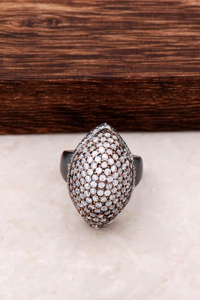 Zirkon Taşlı Gümüş Mekik Yüzük 48