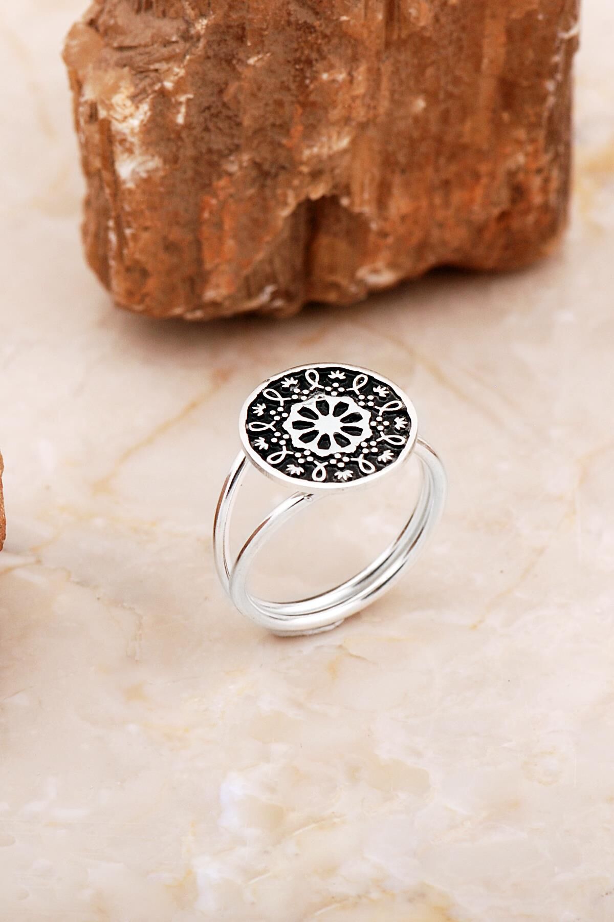 Anadolu Motifli Elişi Gümüş Çiçek Yüzük 5883