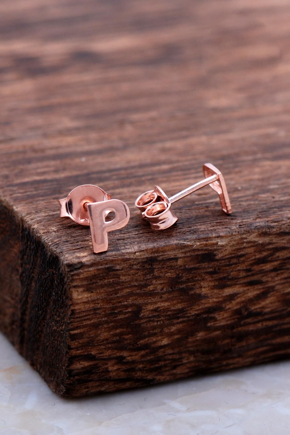 P Harfi Rose Gümüş Küpe 5993