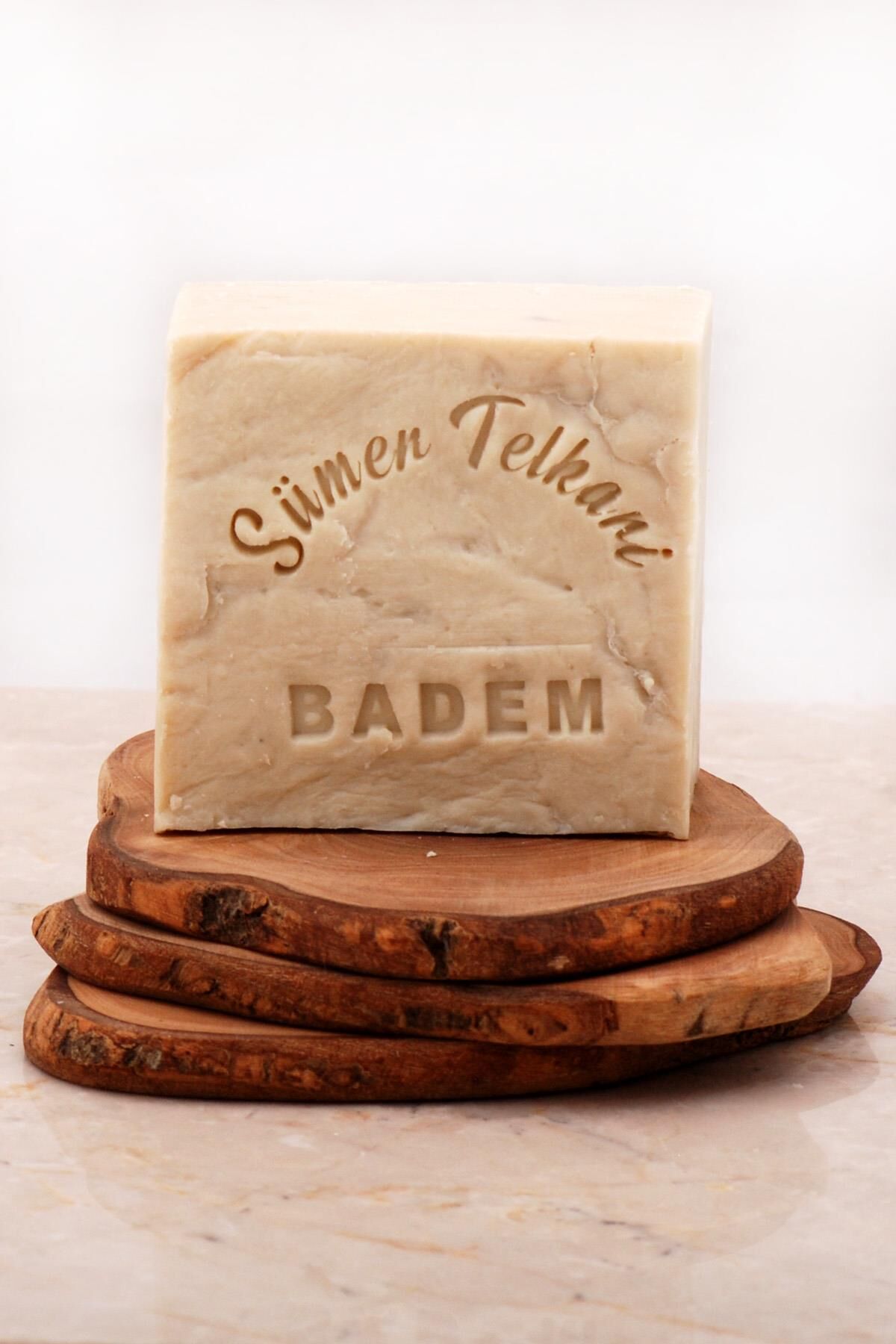 Badem Özlü 125 Gr Organik Katı Sabun