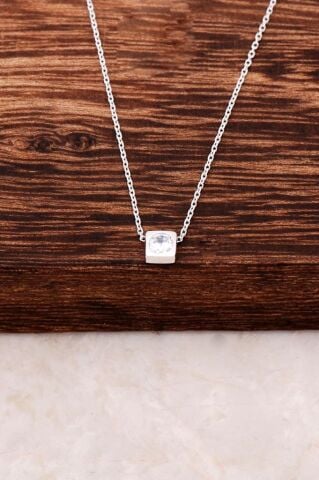 Tek Taş Tasarım Rodyumlu Gümüş Kolye 3039