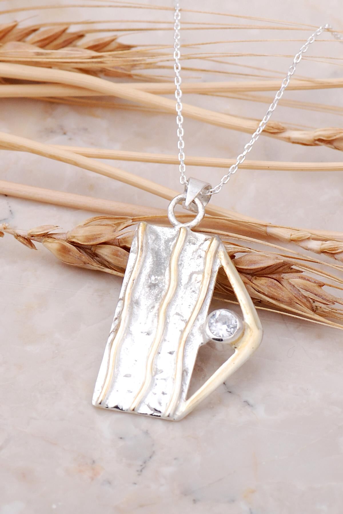 Altın Yaldızlı Tasarım Gümüş Kolye 7487