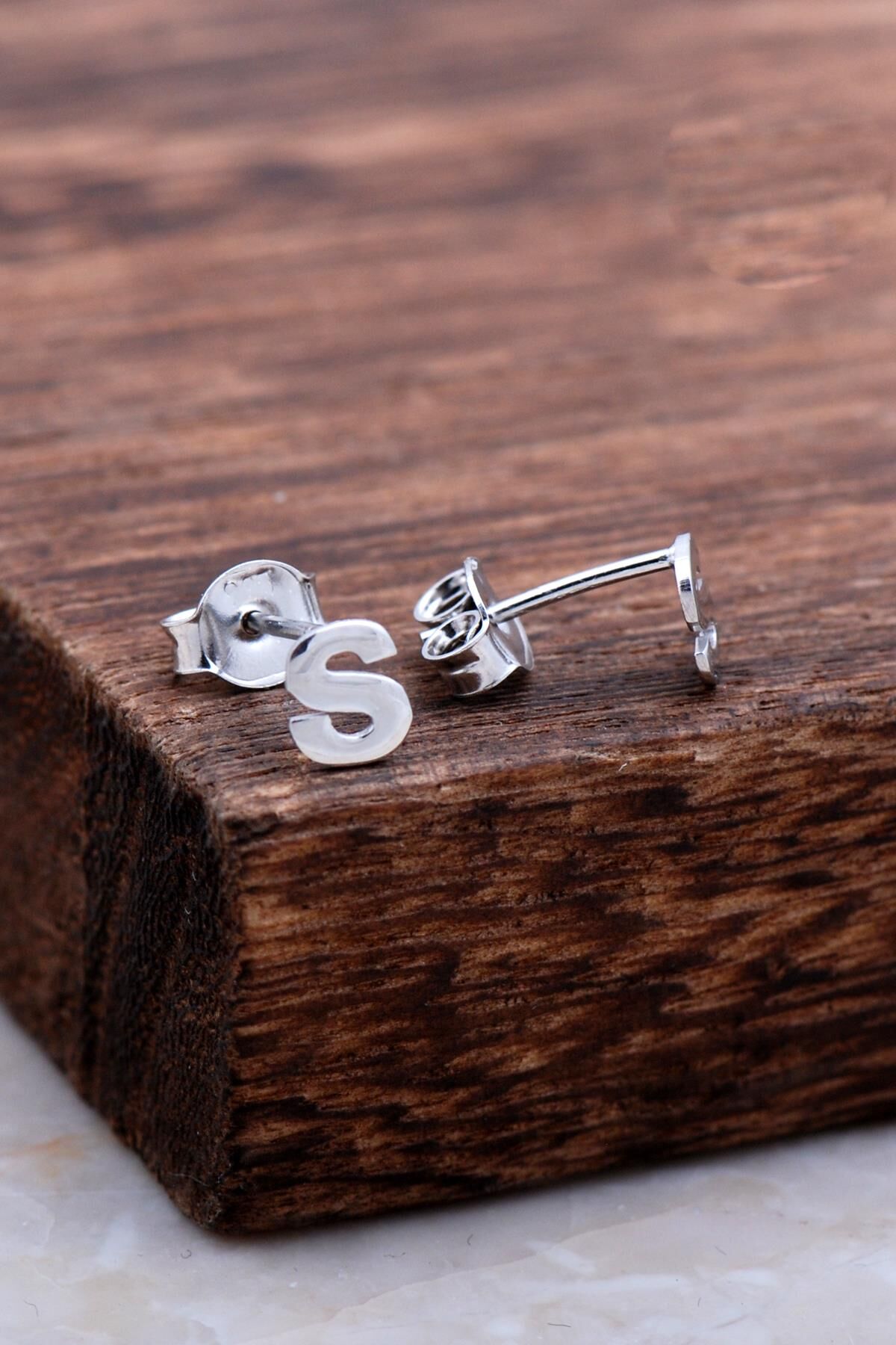 S Harfi Rodyumlu Gümüş Küpe 6000