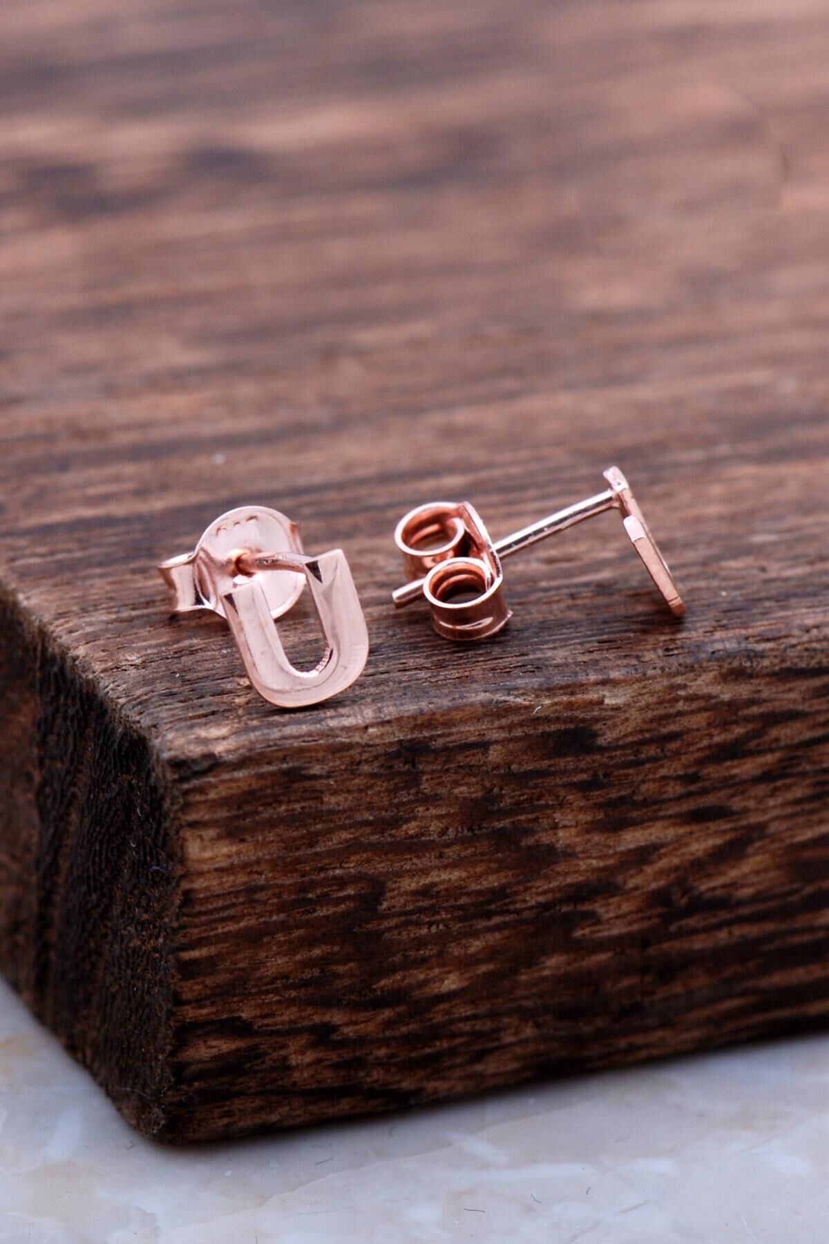 U Harfi Rose Gümüş Küpe 6008