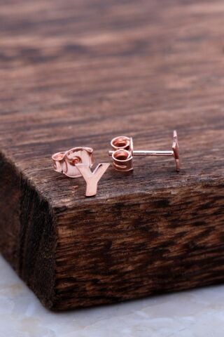 Y Harfi Rose Gümüş Küpe 6017