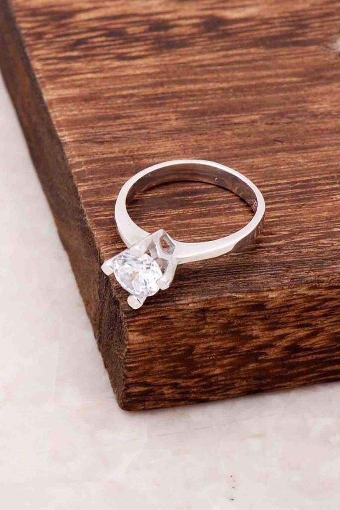 Tek Taş Tasarım Gümüş Yüzük 2680