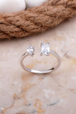 Baget Rodyumlu Gümüş Yüzük 3689