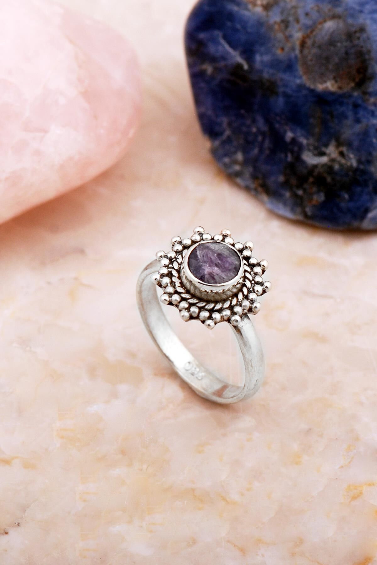 Ametist Taşlı Elişi Tasarım Gümüş Yüzük 5900