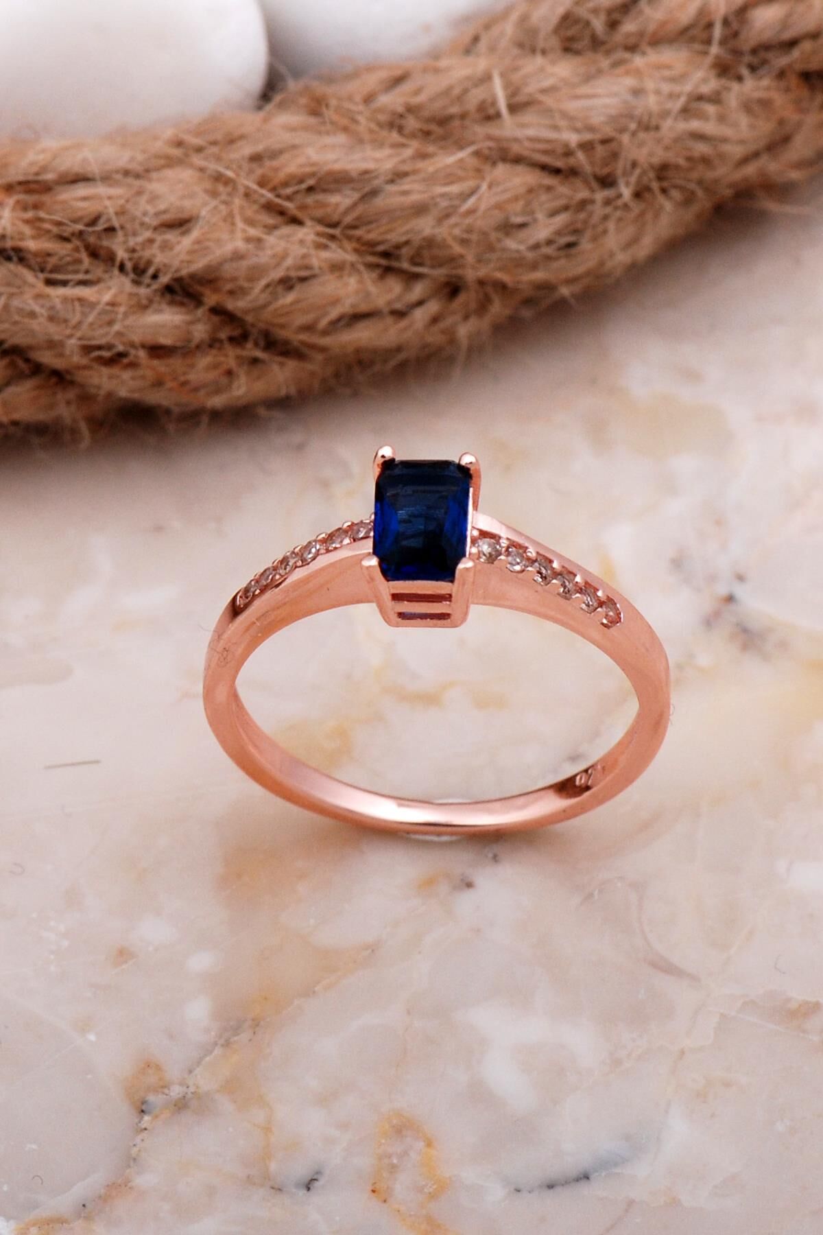 Safir Taşlı Baget Rose Gümüş Yüzük 3691