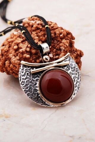 Akik Taşlı Çekiç Dövme Elişi Gümüş Kolye 7290