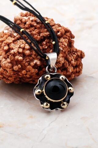 Oniks Taşlı Elişi Gümüş Kolye 7291