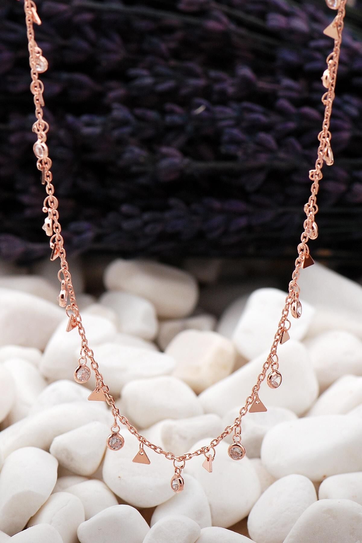Sıra Taş ve üçgen Rose Gümüş Choker Kolye 10