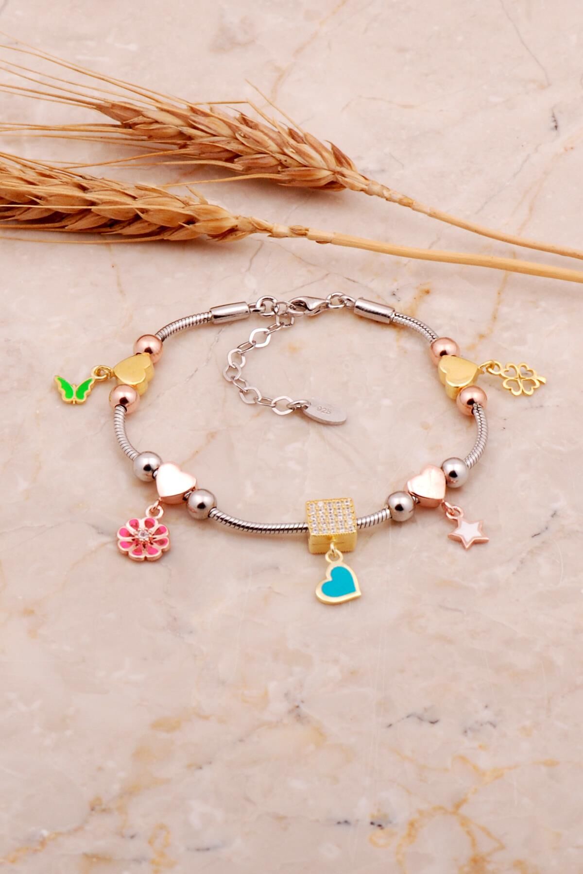 Mineli Rodyumlu Gümüş Kalp Şans Bileklik 4518