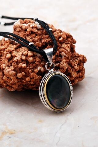 Sedef Taşlı Elişi Gümüş Kolye 7294