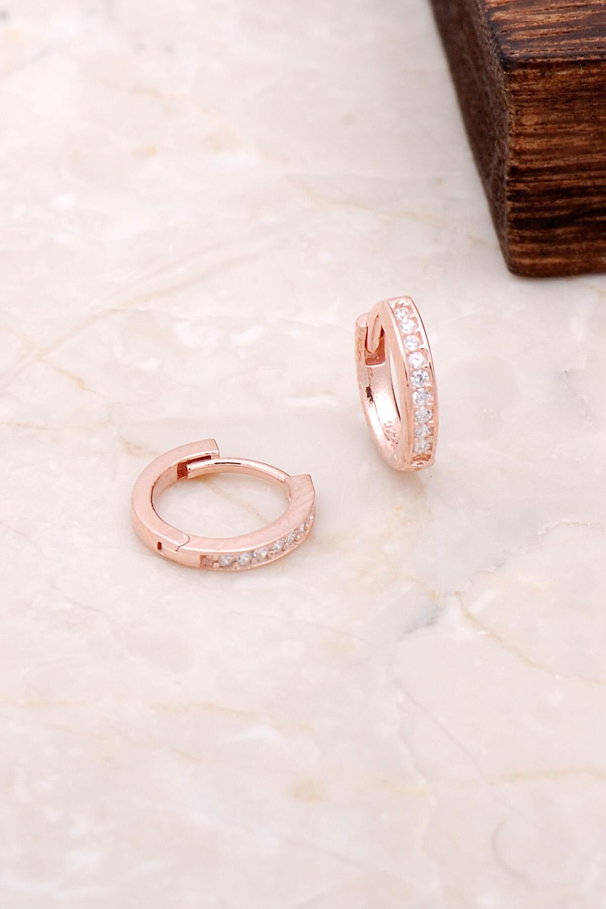 Rose Gümüş Mini Boy 12 mm Zirkon Taşlı Halka Küpe 4967