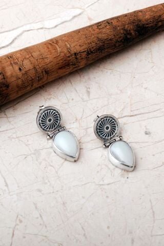 Sedef Taşlı Elişi Tasarım 925 Ayar Gümüş Damla Küpe 7409