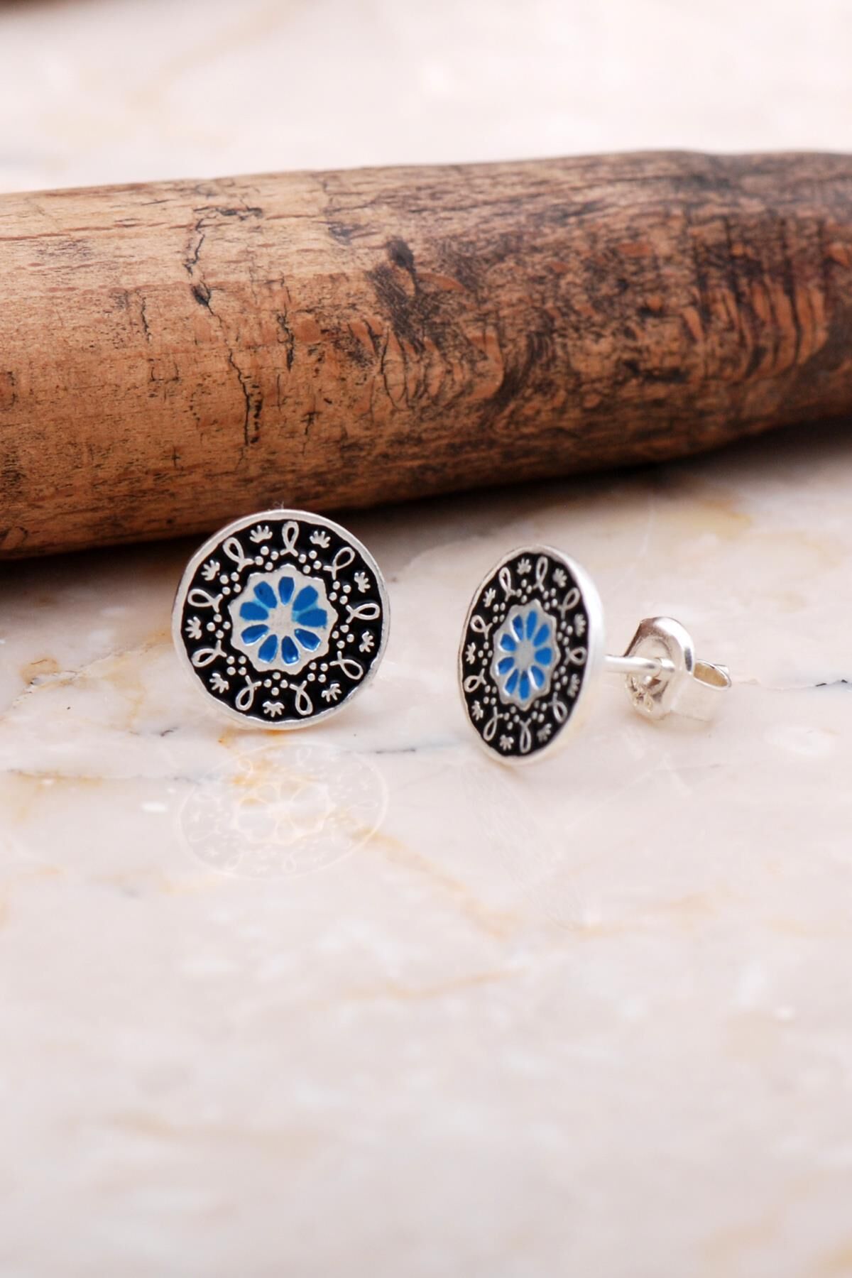 Anadolu Motifli Mineli Elişi Gümüş Taşsız Küpe 6040