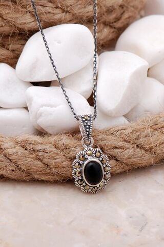 Oniks ve Markazit Taşlı Gümüş Kolye 7547