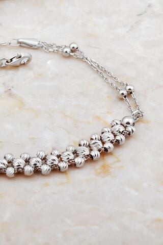 Dorika Sıra Toplu Rodyumlu 925 Ayar Gümüş Bileklik 4688