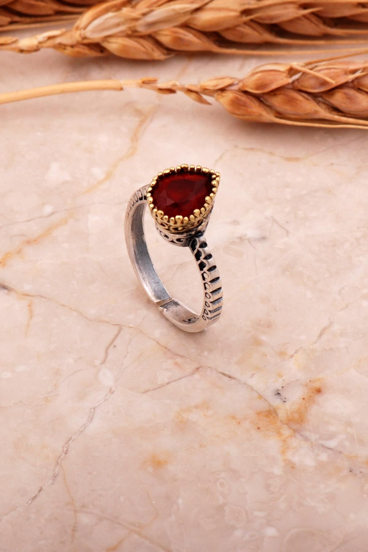 Yakut Taşlı Elişi Damla Tasarım Gümüş Yüzük 3758