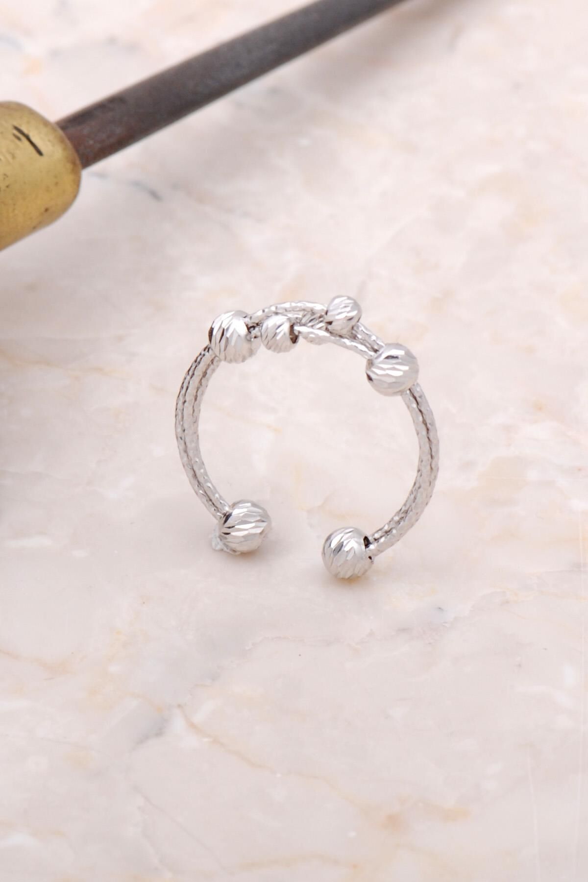 Dorica 925 Ayar Gümüş Yüzük 3000