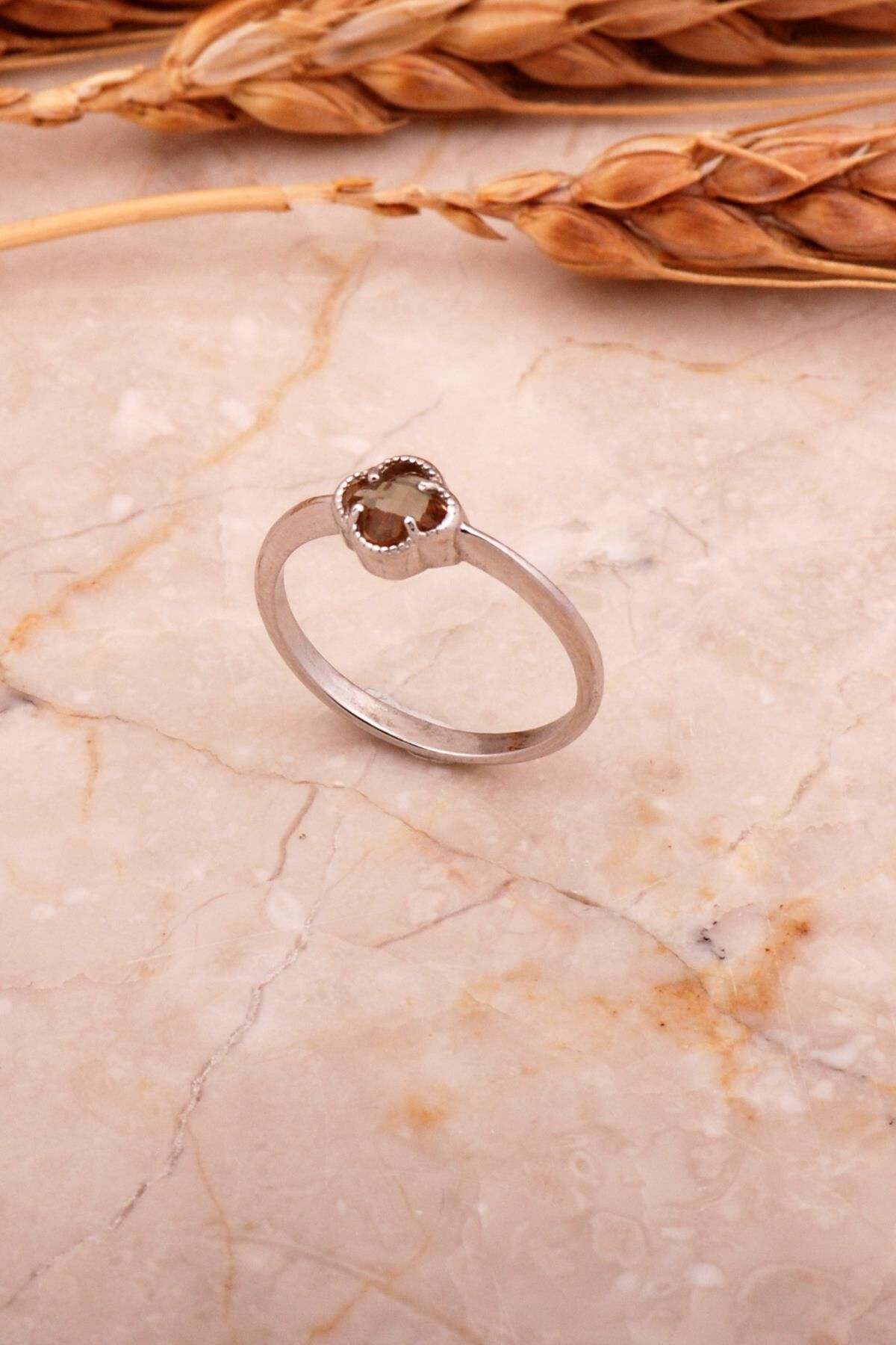 Sultan Taşlı Yonca Mini Rodyumlu Gümüş Yüzük 5763