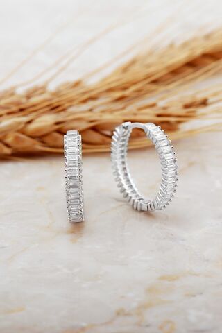 22 Mm Baget Taşlı Büyük Boy Rodyumlu Gümüş Halka Küpe 7124